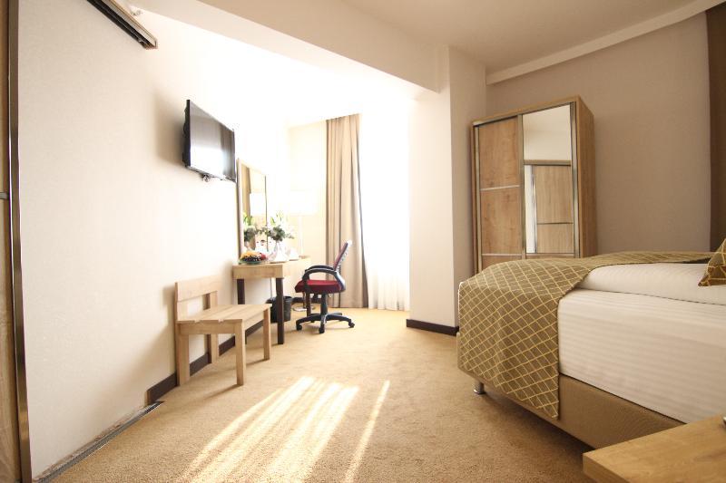 Otel Atlas 4*